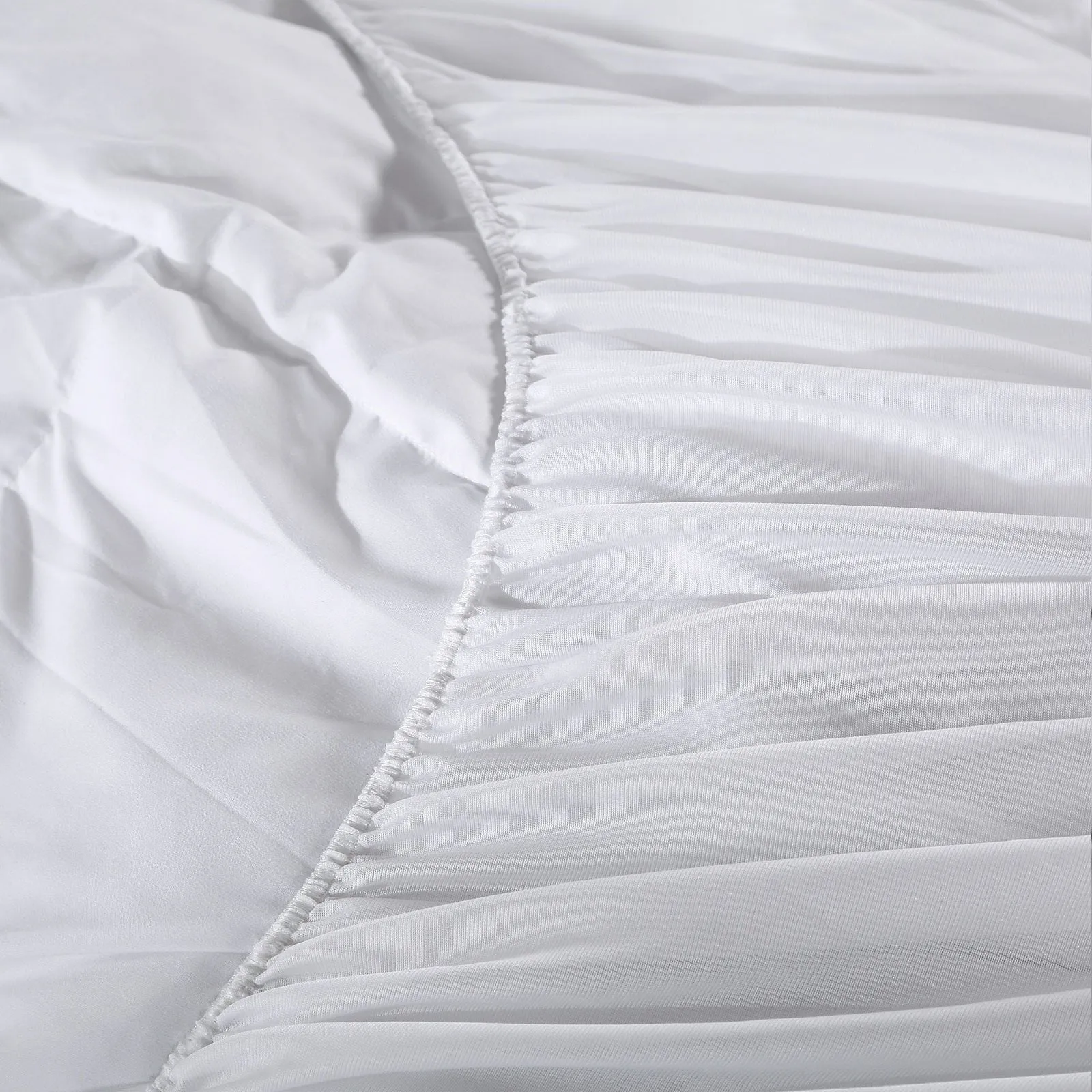 1000GSM Luxury Bamboo Fabric Gusset Mattress Pad Topper Cover | Double | White